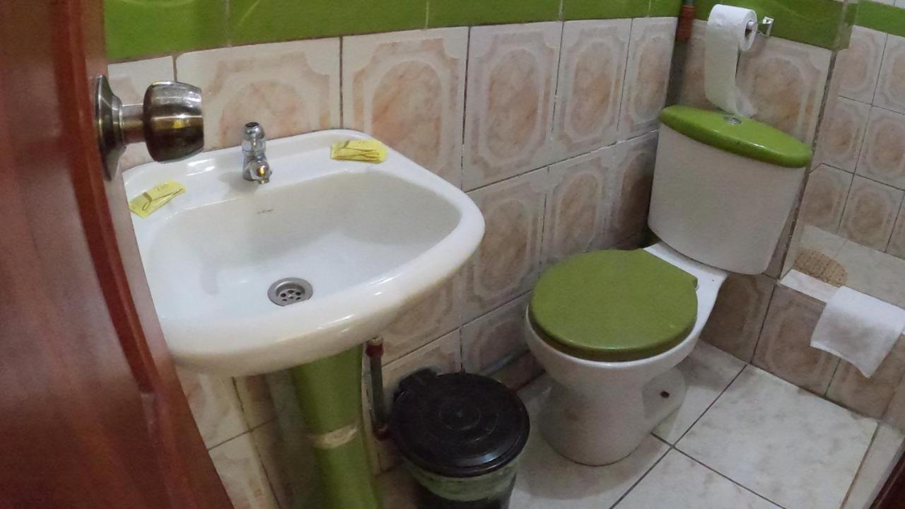 Hostal Casa Montoya Baños Eksteriør bilde